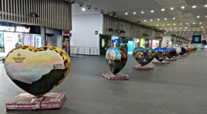 Corazones de Querétaro llegaron a la CDMX con la exposición El latido de los Pueblos Mágicos del Centro Occidente