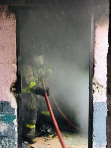 Bomberos de SJR sofoca incendio de casa habitación