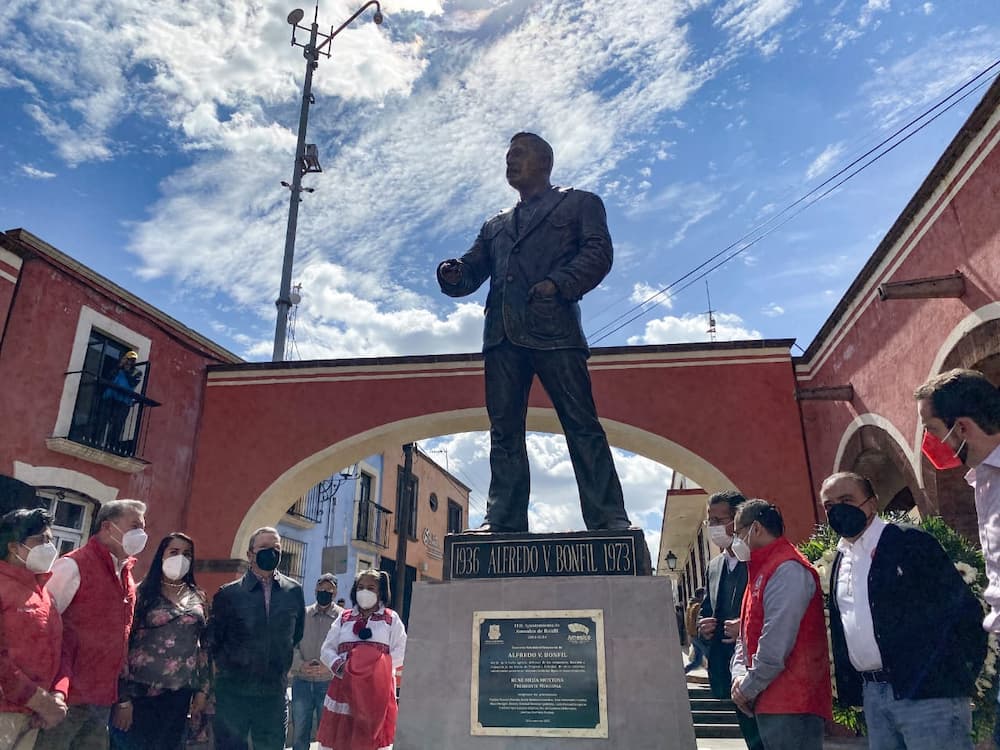 Recuperan Estatua De Alfredo V Bonfil En Amealco Pensador Queretano 