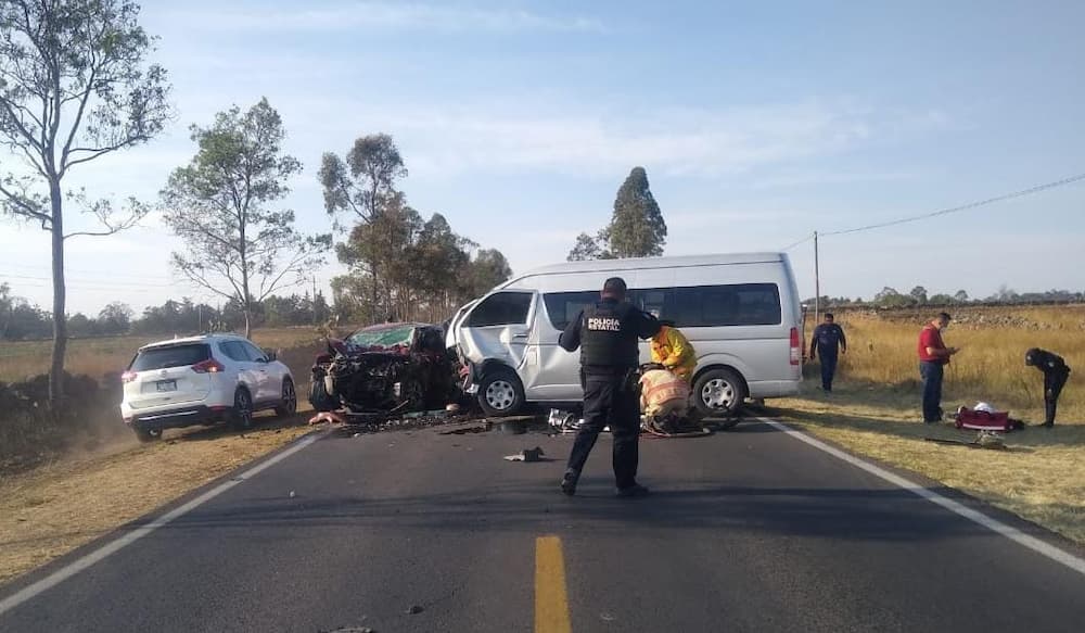 Una mujer muerta y 8 lesionados en fatal choque sobre la carretera SJR-Amealco