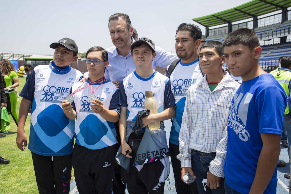 Mauricio Kuri encabeza presentación del Querétaro Maratón 2022