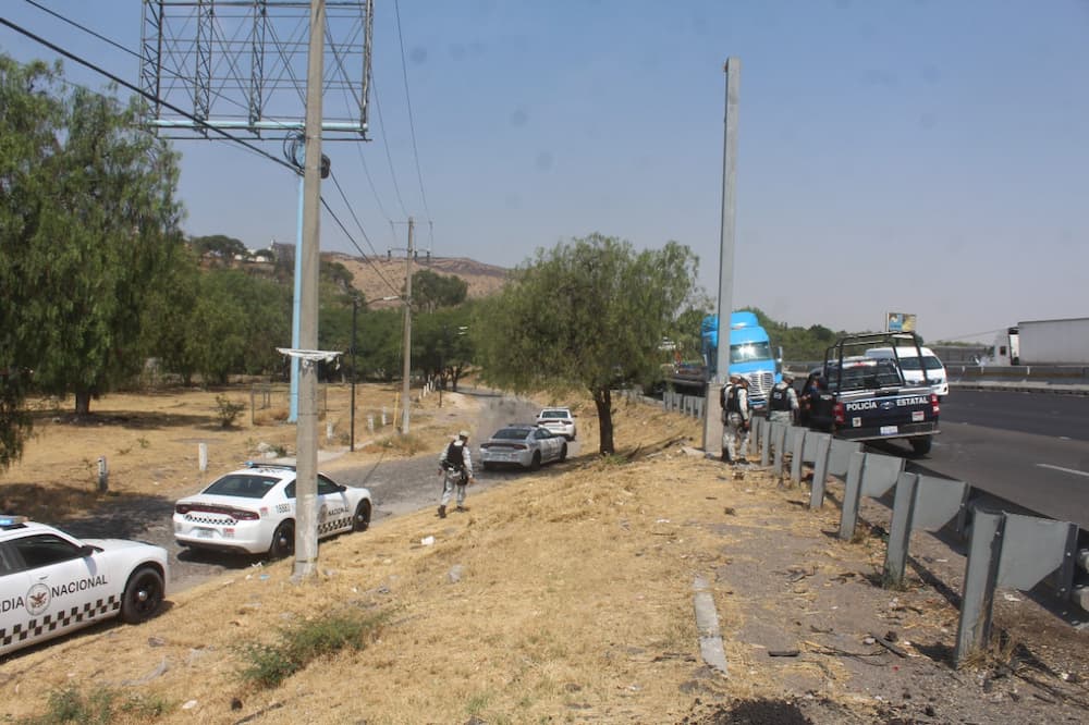 Recuperan 40 toneladas de varillas robadas sobre la autopista 57, en SJR