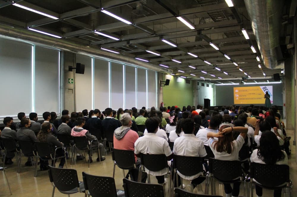 Acerca SEDEQ Programa Sectorial de Educación a estudiantes de Educación Media Superior