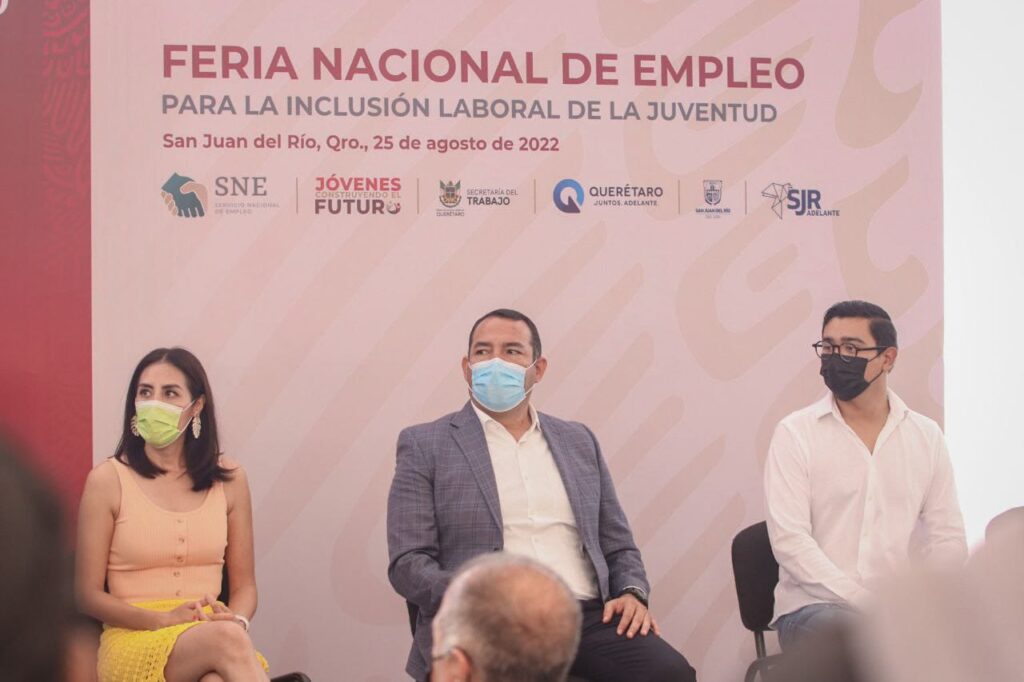 Roberto Cabrera encabeza Feria Nacional de Empleo para la inclusión de las juventudes