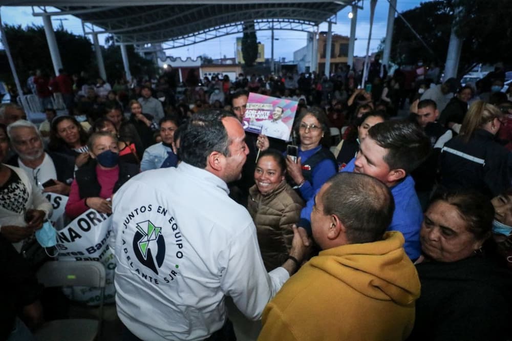 Juntos y en equipo con Gobierno Estatal se construye San Juan del Río, destaca Roberto Cabrera al concluir sus actividades del Primer Informe de Gobierno en zona Oriente