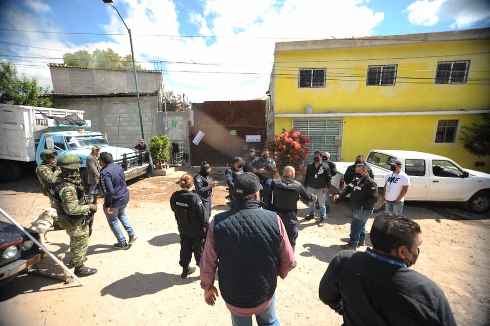 Clausuran 4 chatarreras tras operativo en San Juan del Río