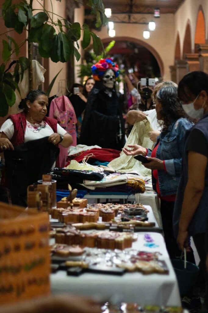 Inauguran 16ª edición del Festival de Día de Muertos