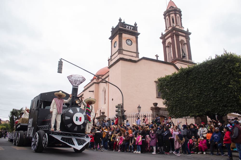 San Juan del Río conmemora la Revolución Mexicana con el primer desfile cívico militar