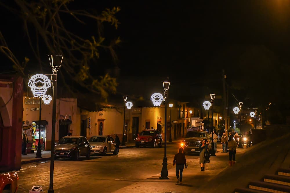 René Mejía impulsa el turismo a través del embellecimiento del centro histórico de Amealco