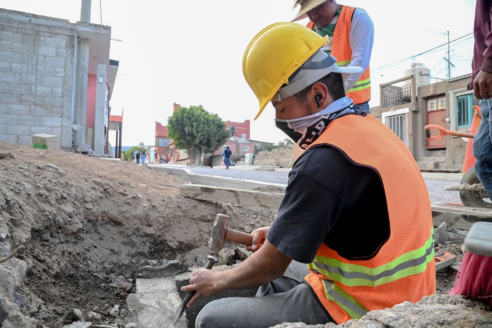 Invierte CEI 7.2 mdp en vialidad de Pedro Escobedo