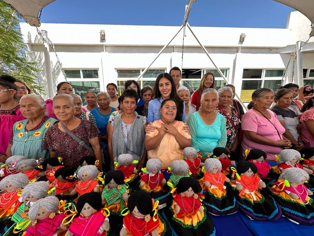 Capacitan a 60 mujeres de Tolimán para el autoempleo