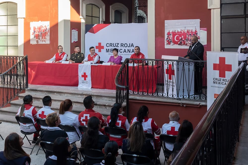 Efectúan ceremonia por el Día del Socorrista en Querétaro Efectúan ceremonia por el Día del Socorrista en Querétaro