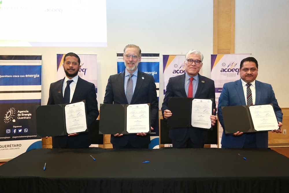 Querétaro se suma al cumplimiento del Código de Red en la Industria Querétaro se suma al cumplimiento del Código de Red en la Industria