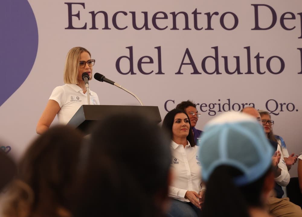 Asiste Car Herrera al Encuentro Deportivo Estatal del Adulto Mayor 2024