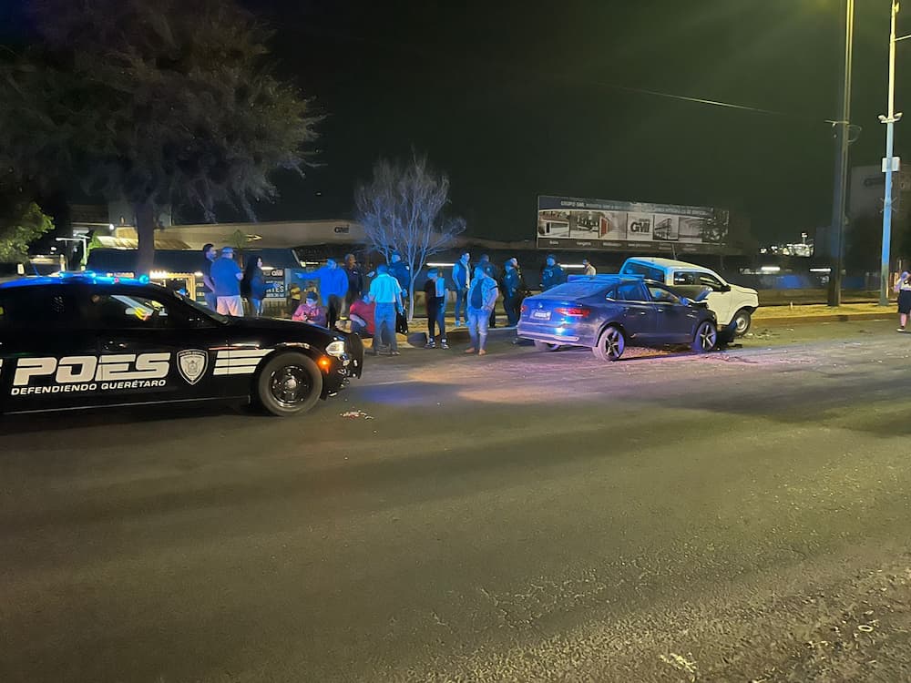 Choque múltiple en avenida Paseo Central genera tráfico pesado en SJR