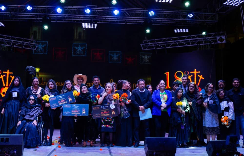 Realizan Concurso Nacional de Plañideras durante el 18vo. Festival de Día de Muertos en SJR