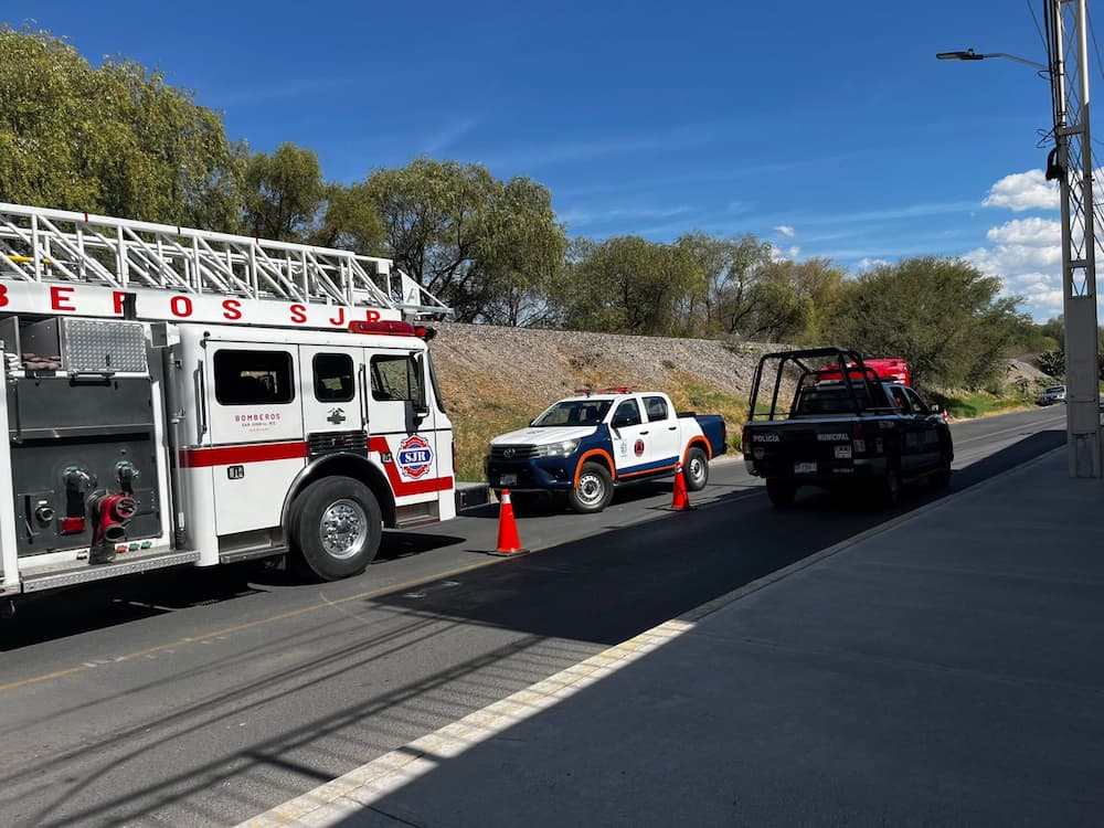 Hallan cuerpo sin vida en pozo cerca del Puente de Fierro en San Juan del Río