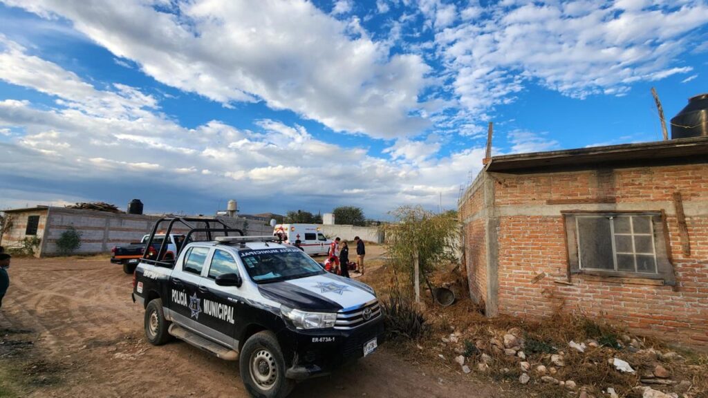 Incendio en casa habitación deja una persona lesionada en San Juan del Río