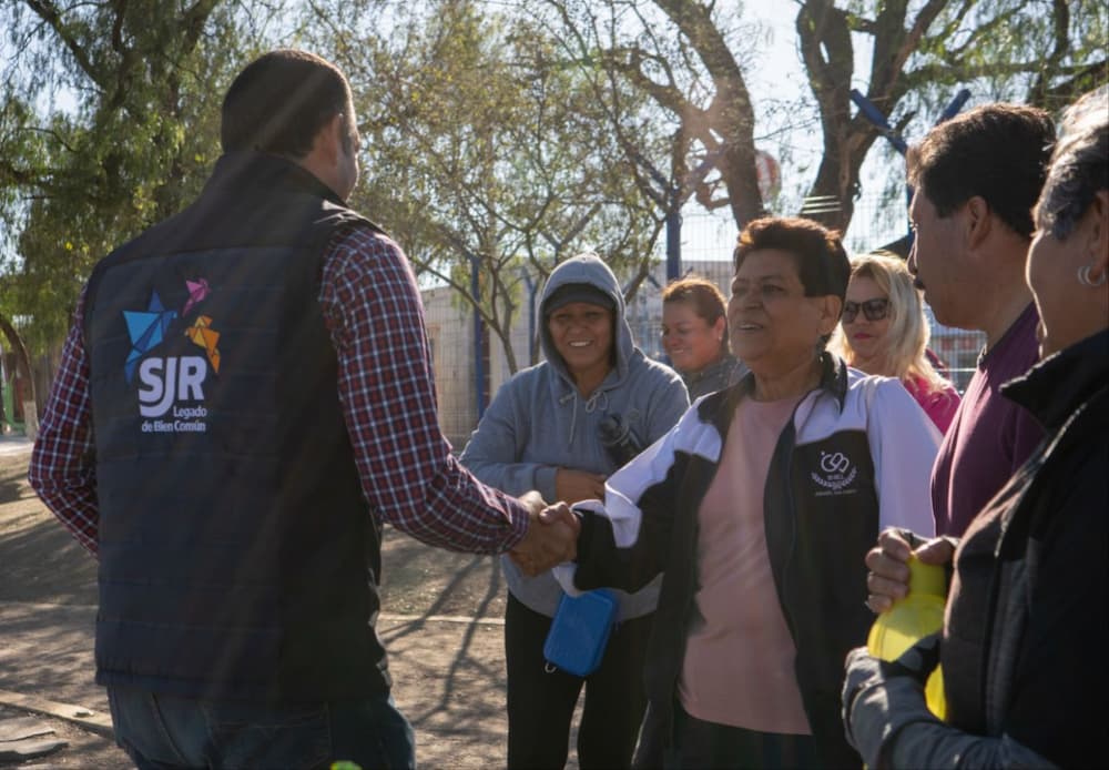 Amplían alumbrado del parque de Las Garzas en San Juan del Río 1 Roberto Cabrera realiza recorrido por el Parque de Las Garzas