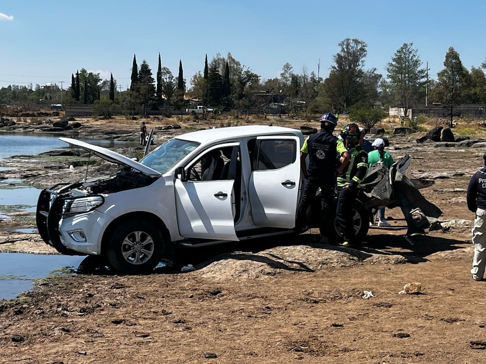 Explota pirotecnia en camioneta que participaba en cortejo fúnebre