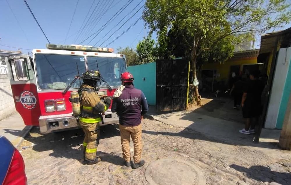 Incendio en Casa Blanca moviliza a cuerpos de emergencia en San Juan del Río