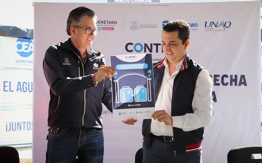 Entrega CEA infraestructura para macro cosecha de agua a la UNAQ