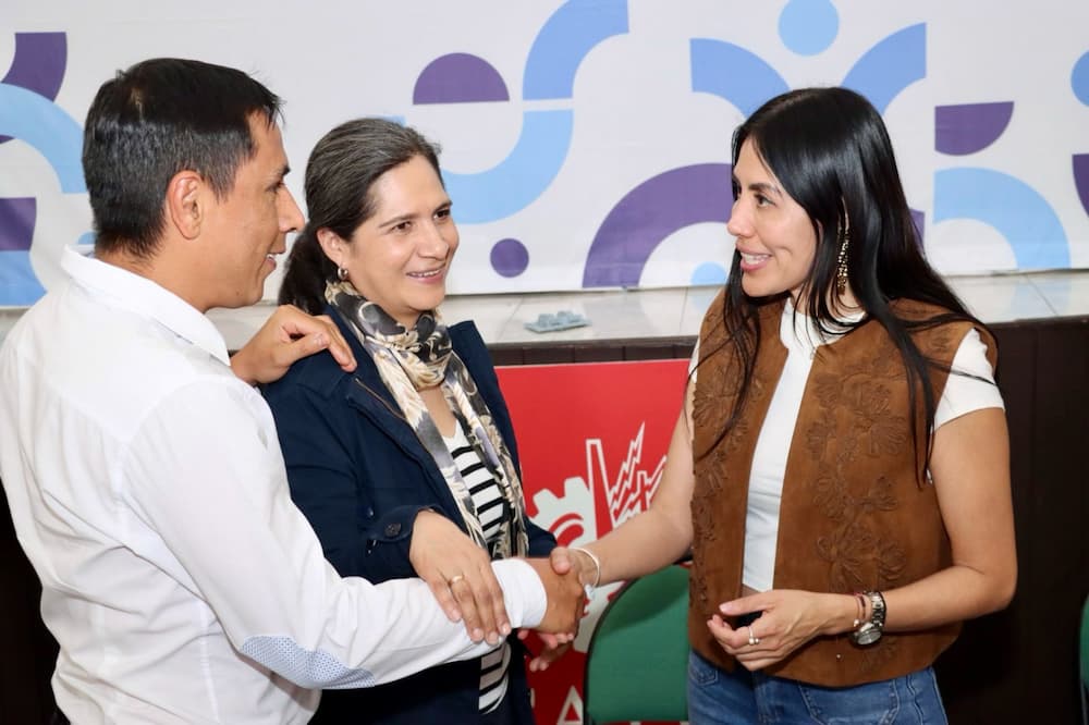 Capacita ST a personas con discapacidad en Querétaro