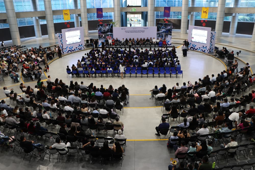 Se gradúan mil 705 beneficiarios del programa Contigo, Nadie se Quede Atrás