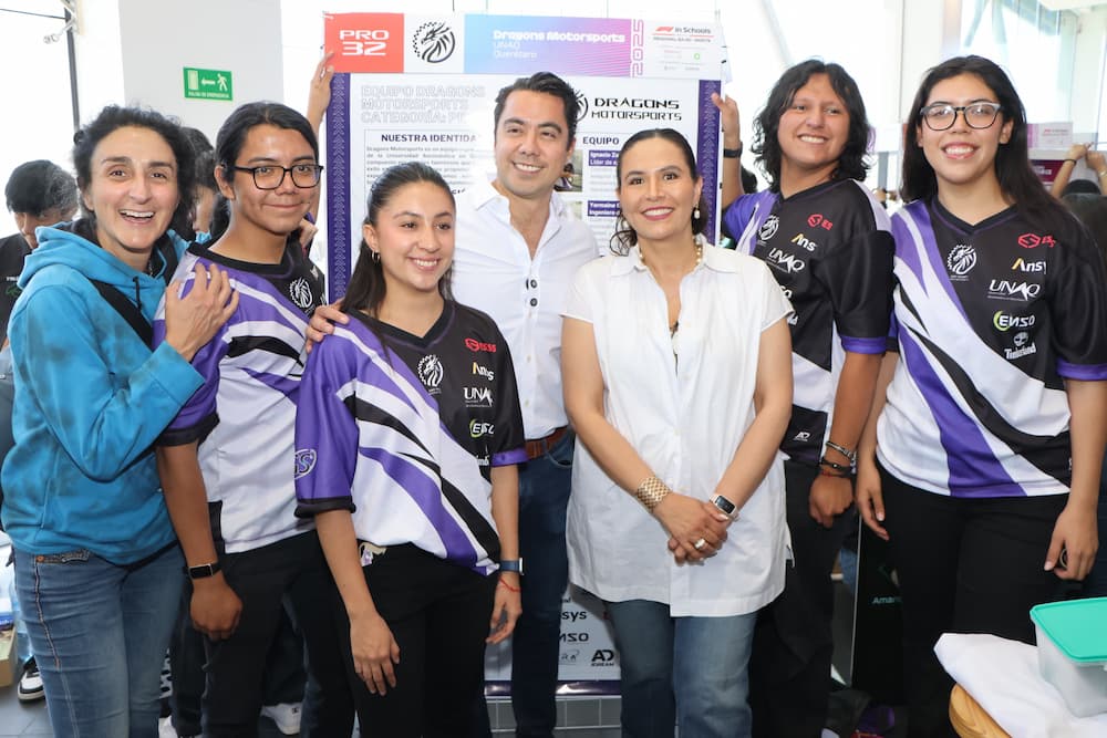 Inaugura Martha Soto competencia Regional del Desafío STEM F1 in School 2025
