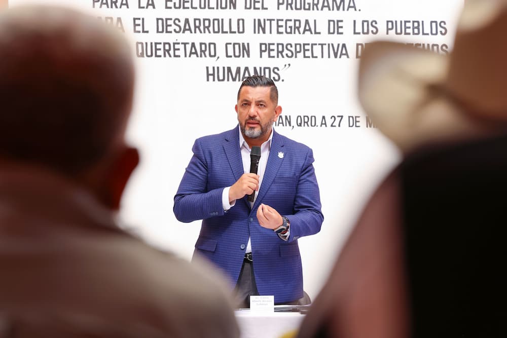 Firman autoridades convenios en beneficio de pueblos originariosFirman autoridades convenios en beneficio de pueblos originarios