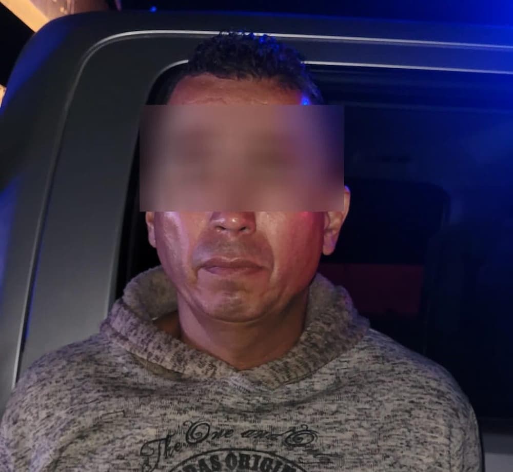 Detenido en SJR por robo de vehículo, delito cometido en Naucalpan, Edomex 1 Detenido en SJR por robo de vehículo, delito cometido en Naucalpan, Edomex