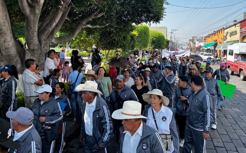 Marchan en San Juan del Río por el Día del Trabajo 2 Marchan en San Juan del Río por el Día del Trabajo