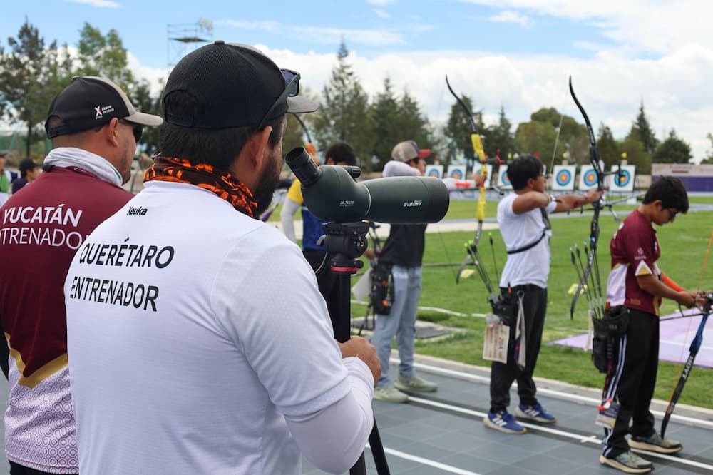 Ganan arqueros 13 medallas CONADE para Querétaro