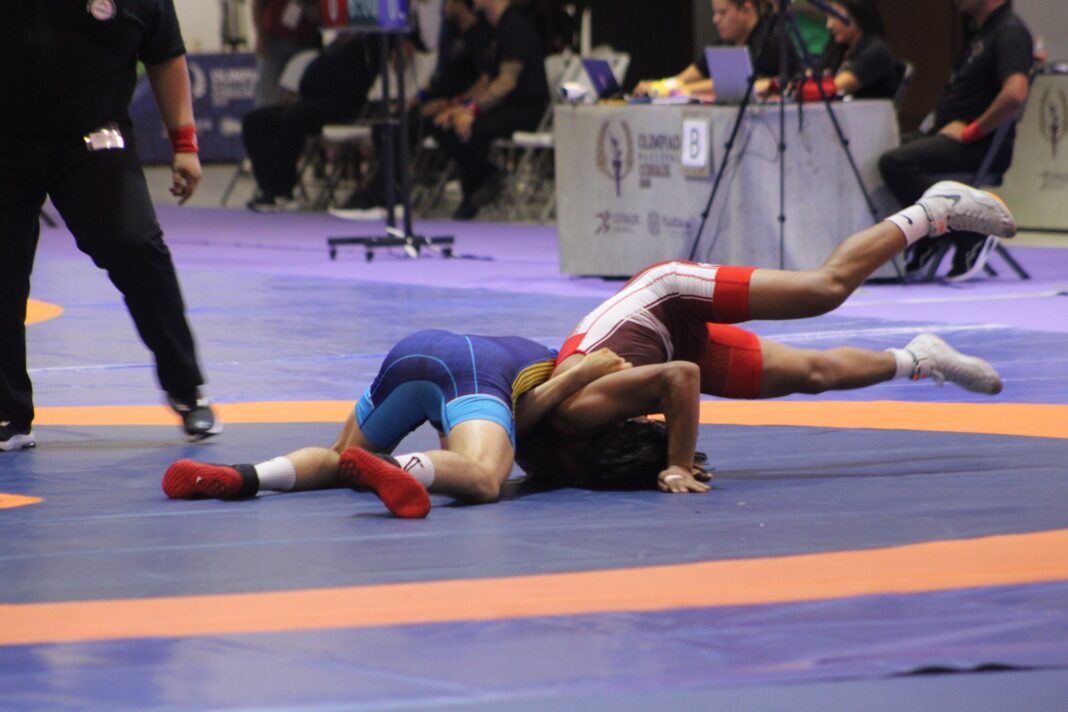 Querétaro suma 17 medallas en Lucha Grecorromana