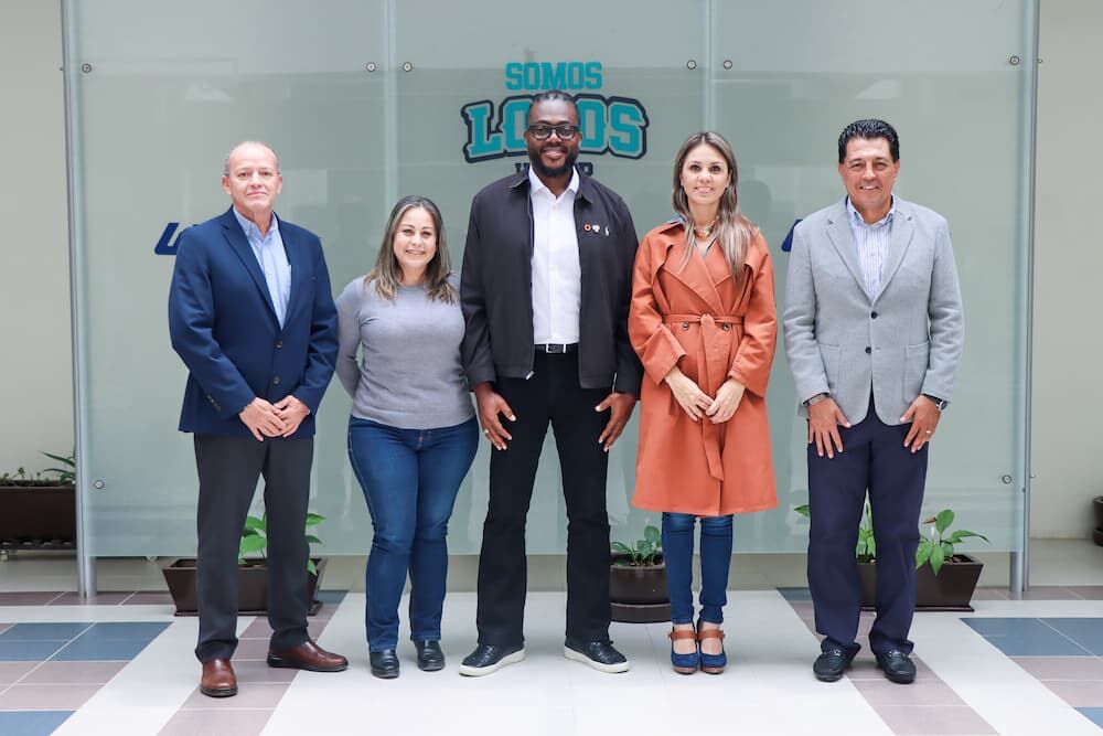 Recibe UT San Juan a voluntario de Peace Corps