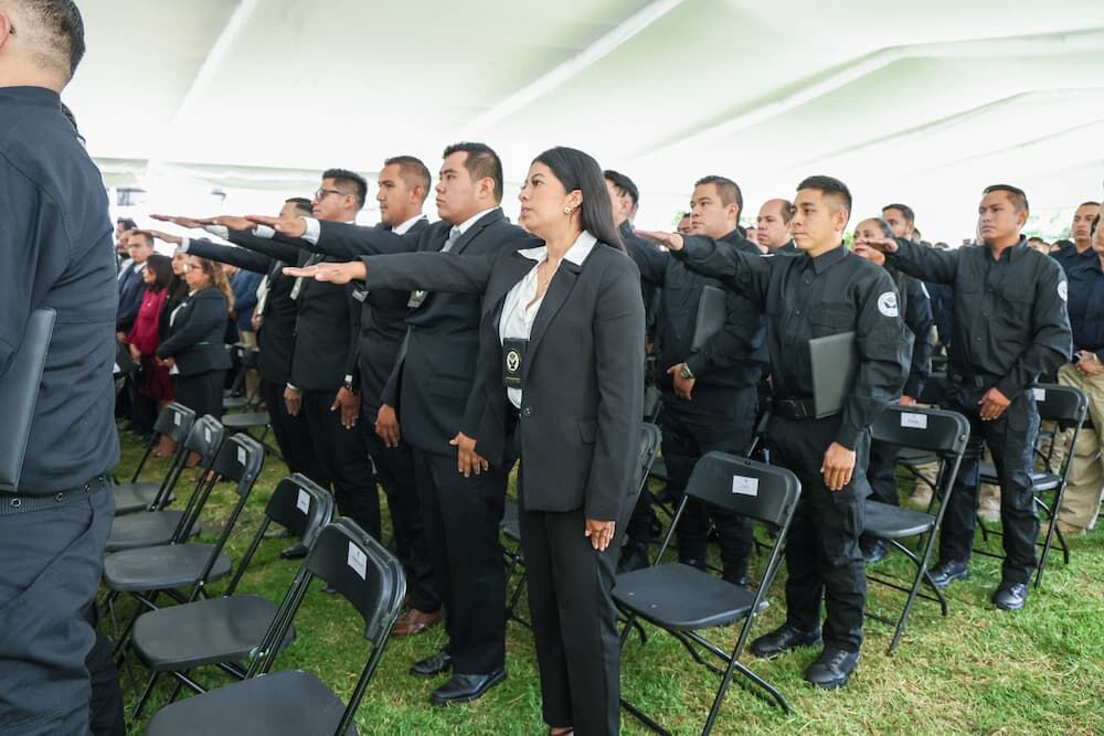 Participa SEGOB en toma de protesta de nuevo ingreso y ascensos de la Policía de Investigación del Delito