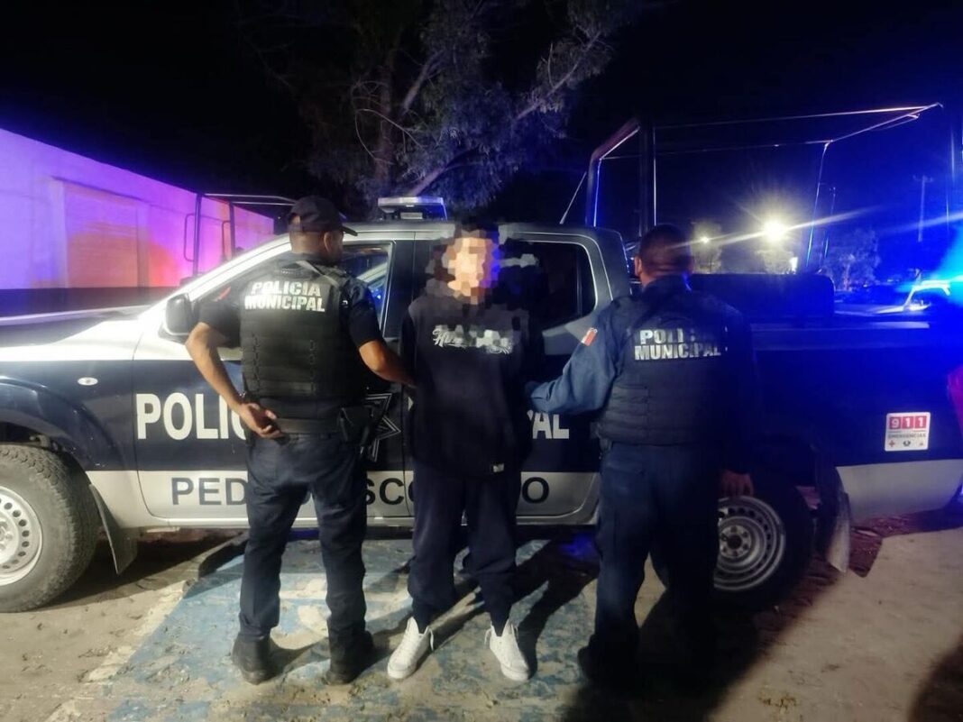 Detenido con cartuchos de uso exclusivo en La D Chalmita, Pedro Escobedo