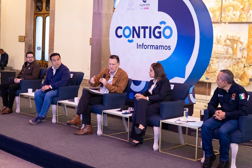 Reconstrucción de caminos en la Sierra y el Semidesierto, prioridad del Gobierno de Querétaro