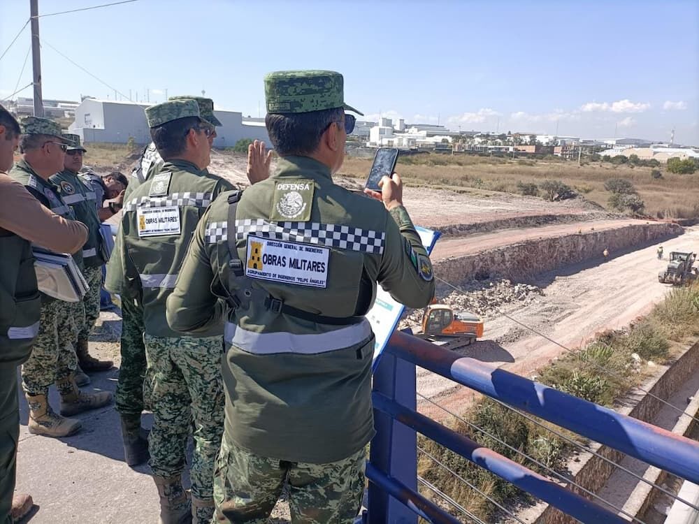 Autoridades evalúan ampliación del puente de avenida México para el Tren México–Querétaro