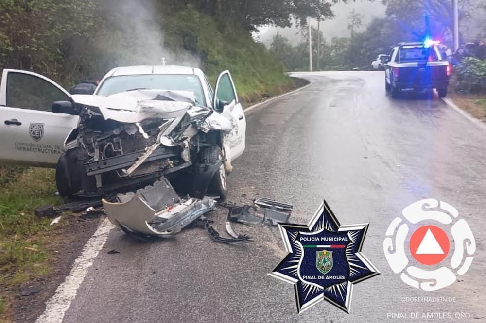 Accidente vehicular se registra en la carretera federal 120, en Pinal de Amoles