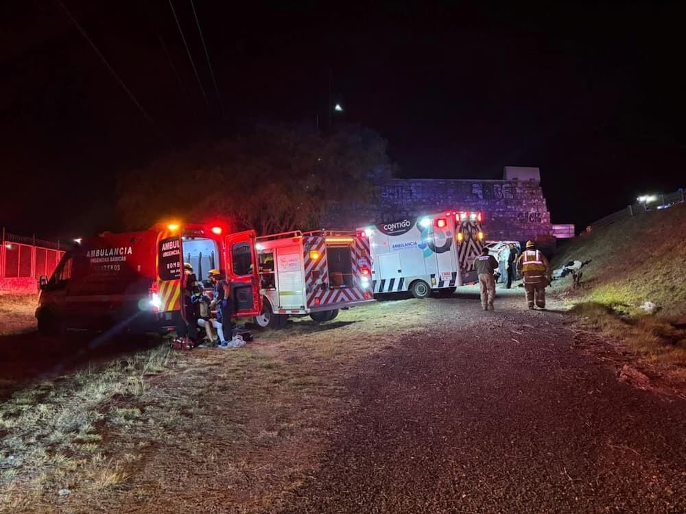 Otro accidente en la rampa de frenado de la autopista México–Querétaro, esta vez deja cuatro lesionados
