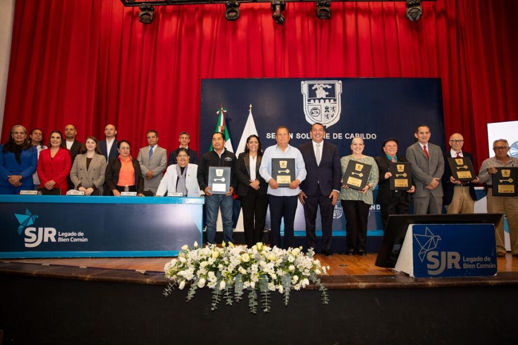 Celebran Sesión Solemne de Cabildo por Aniversario 179 del título de ciudad a San Juan del Río
