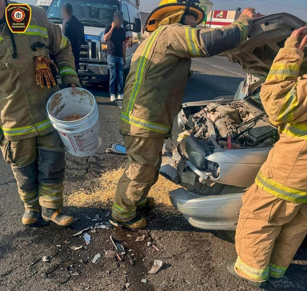 Fuerte choque en Tequisquiapan deja dos lesionados