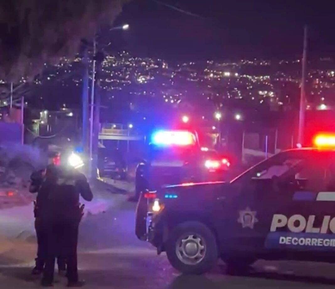 Masacre en pelea clandestina de gallos deja cinco muertos en Corregidora