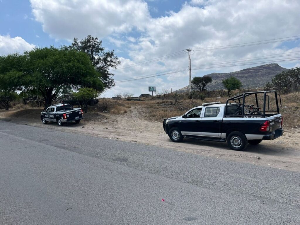 Perforación clandestina de ducto provoca derrame y movilización en San Juan del Río