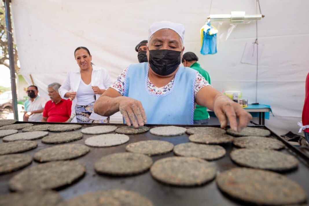 Quinto Festival de la Gordita y la Dobladita reúne a más de 15 mil personas en El Carrizo, SJR