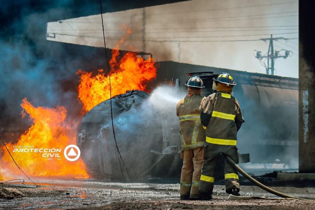Accidente ferroviario en Colón deja dos muertos y un herido grave