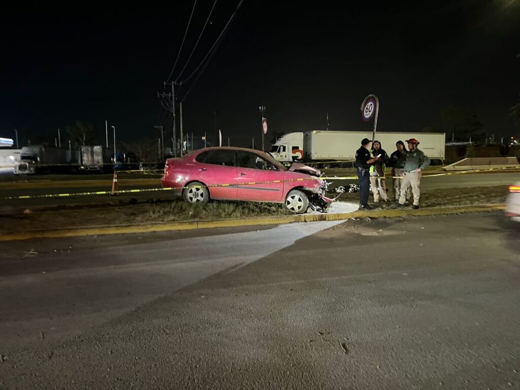 Conductor ebrio arrolla a trabajador en San Juan del Río