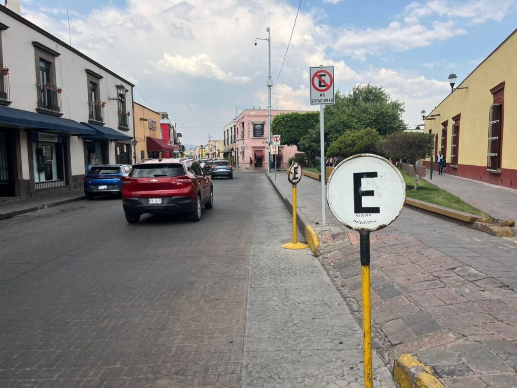 Dicen que el retiro de cajones en el Centro Histórico de SJR responde a estrategia de movilidad