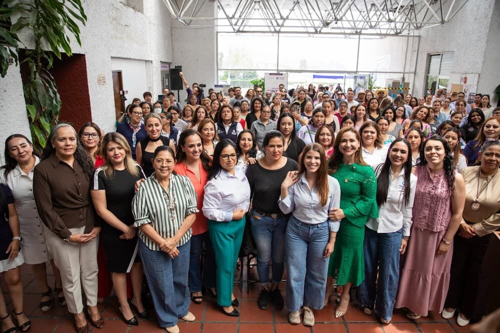 Inaugura Sonia Rocha el Centro Regional de Representación Legal para Mujeres en San Juan del Río Inaugura Sonia Rocha el Centro Regional de Representación Legal para Mujeres en San Juan del Río
